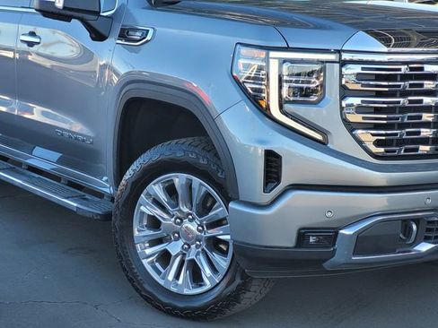 Used 2025 GMC Sierra 1500 Denali image 3