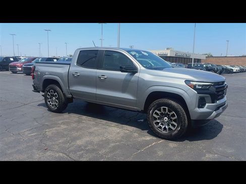 Certified 2024 Chevrolet Colorado Z71 w/ Z71 Convenience Package 2 AWD/4WD image 2