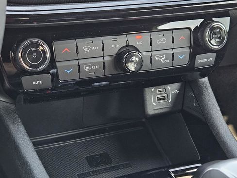 New 2026 Jeep Compass Latitude w/ Quick Order Package 29K image 17