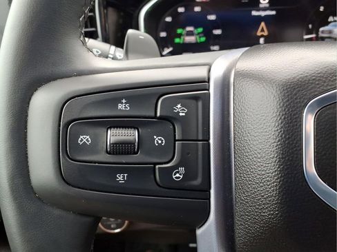 Used 2025 GMC Sierra 1500 SLT RWD image 24