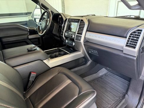 Used 2020 Ford F250 Platinum AWD/4WD image 28