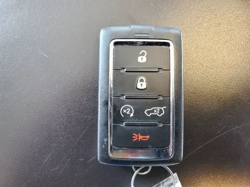 Used 2023 Jeep Grand Cherokee L Laredo image 51