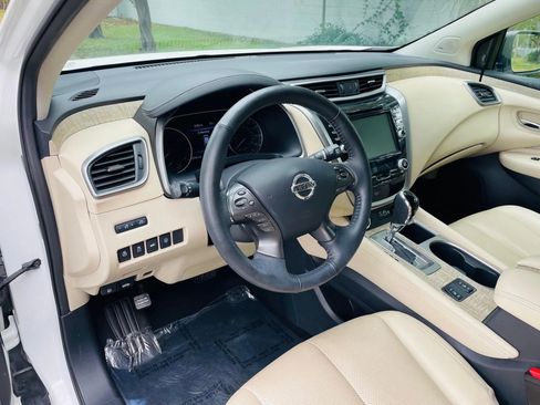 Used 2023 Nissan Murano SL w/ Cargo Package image 10