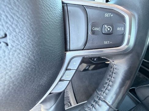 Used 2020 RAM 1500 Laramie AWD/4WD image 16