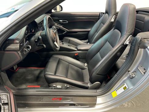 Used 2019 Porsche 911 Carrera GTS image 18