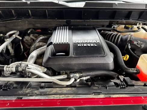 Used 2023 Chevrolet Silverado 1500 RST AWD/4WD image 55