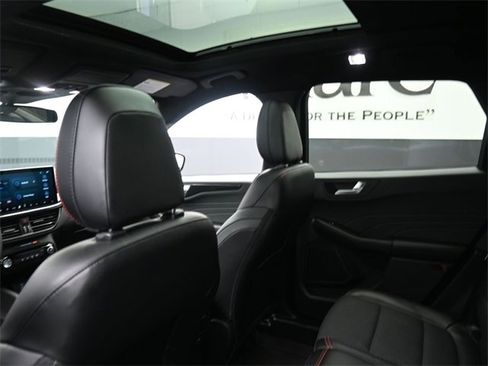 Used 2023 Ford Escape ST-Line w/ Tech Pack #1 image 25