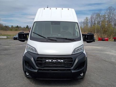 Used 2024 RAM ProMaster 3500 w/ Delivery Van Package FWD image 3