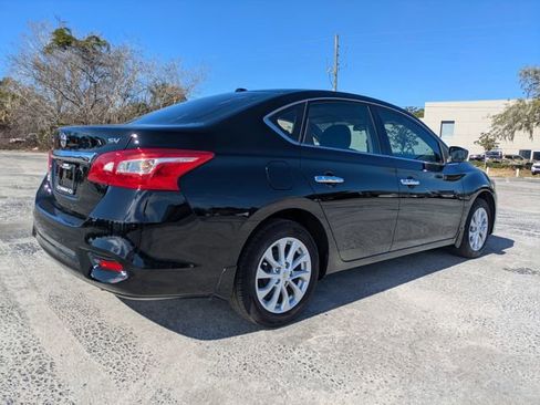 Used 2019 Nissan Sentra SV image 8