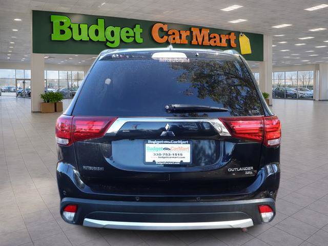 Used 2016 Mitsubishi Outlander SE AWD/4WD image 5