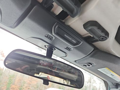 Used 2023 Jeep Wrangler Sport S image 30