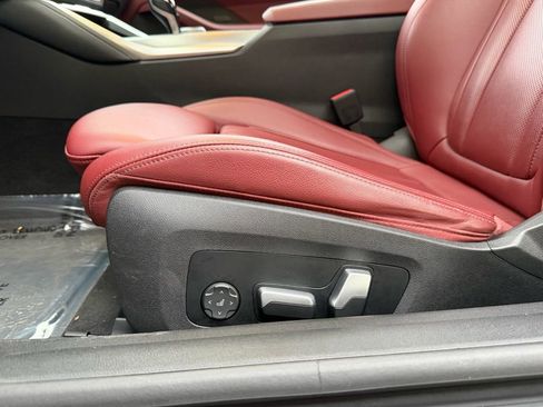 Used 2023 BMW M440i Coupe w/ Premium Package image 26