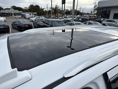 Used 2023 GMC Yukon Denali image 35