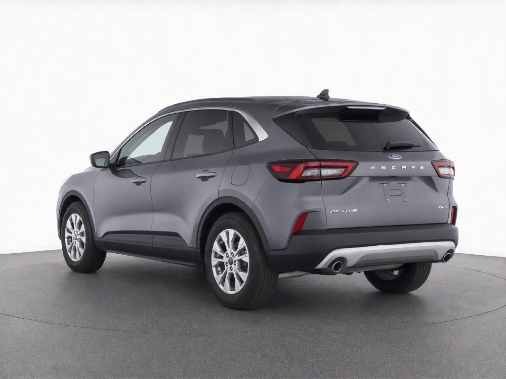 Certified 2024 Ford Escape Active AWD/4WD image 3