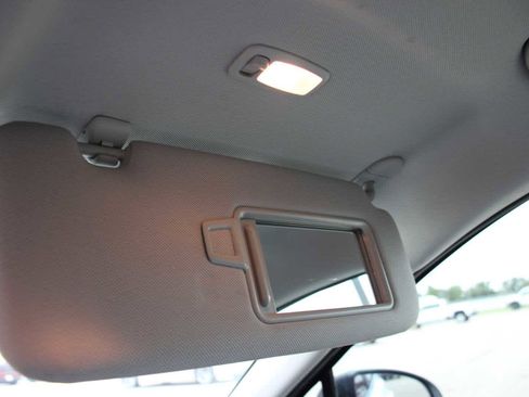 Used 2022 Hyundai Sonata SE w/ Preferred Accessory Package image 33