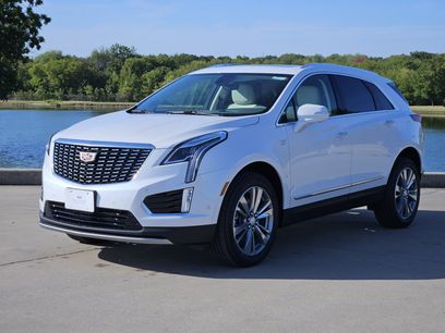 New 2026 Cadillac XT5 Premium Luxury