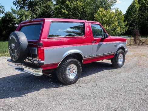 Used 1995 Ford Bronco XLT AWD/4WD image 6