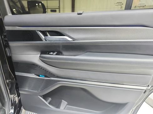 Used 2022 Jeep Grand Wagoneer Series II AWD/4WD image 44