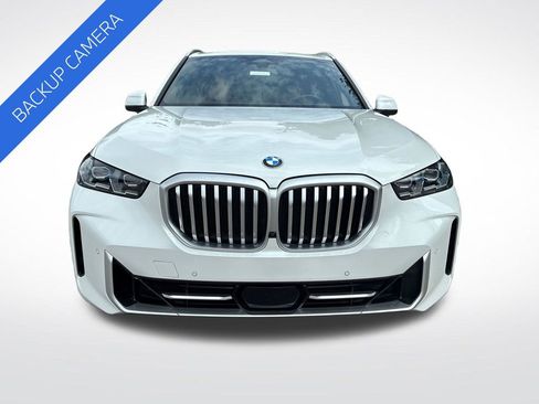 Certified 2024 BMW X5 xDrive40i w/ Premium Package AWD/4WD image 10
