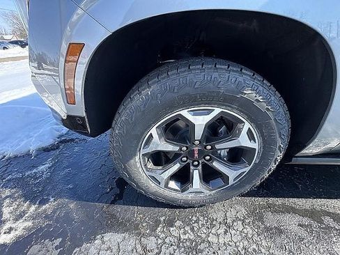 New 2026 GMC Yukon XL AT4 Ultimate AWD/4WD image 7