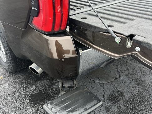 Used 2023 Toyota Tundra 1794 Edition image 8