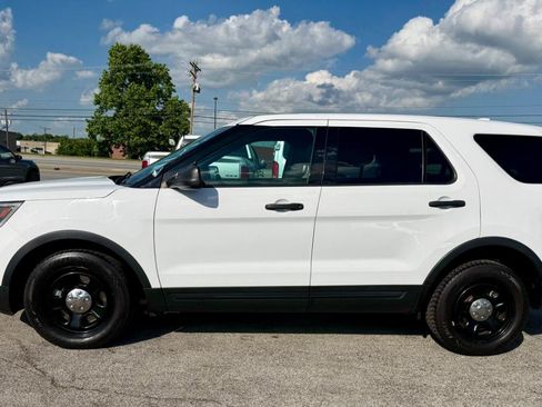 Used 2017 Ford Explorer 4WD Police Interceptor image 5