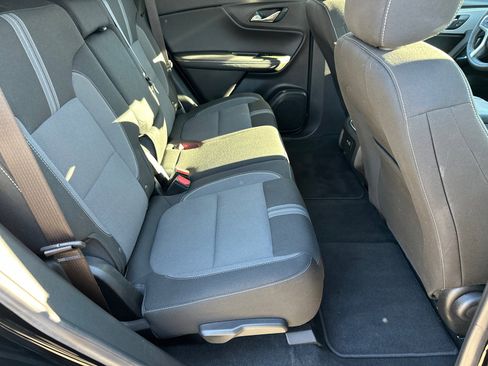 Used 2025 Chevrolet Blazer LT image 15