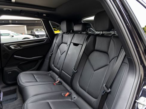 New 2026 Porsche Macan AWD/4WD image 45