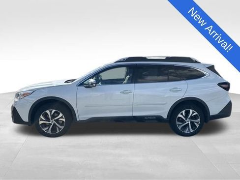 Used 2022 Subaru Outback Touring XT w/ Popular Package #2 image 4