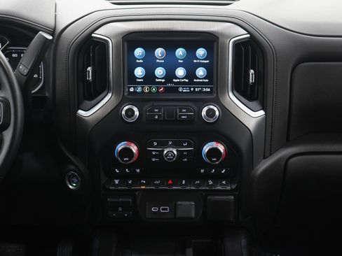 Used 2022 GMC Sierra 2500 Denali w/ Denali Ultimate Package AWD/4WD image 18