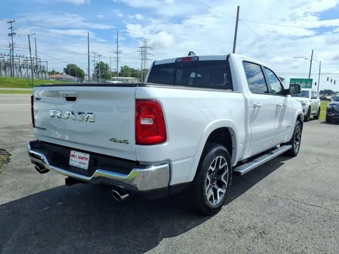 Used 2025 RAM 1500 Laramie AWD/4WD image 7