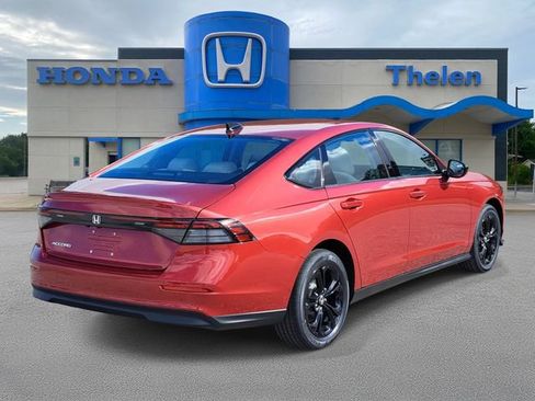 New 2025 Honda Accord SE image 4
