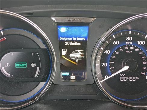 Used 2015 Hyundai Sonata Limited w/ Option Group 02 FWD image 7