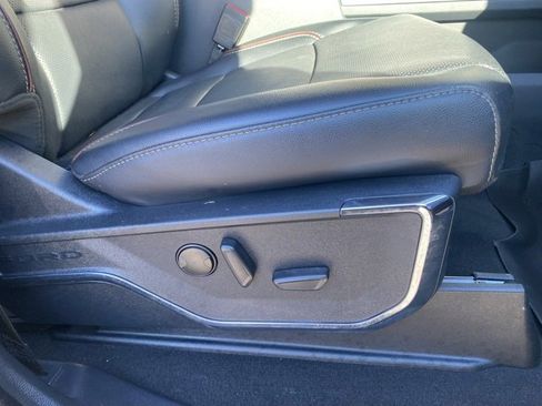 Used 2024 Ford F250 Lariat w/ Lariat Ultimate Package image 31