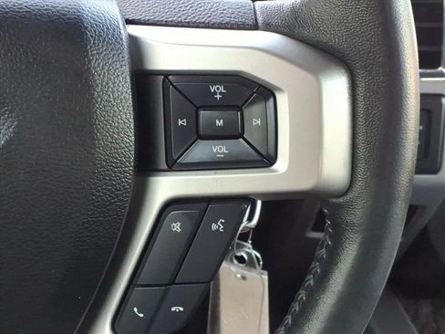 Used 2018 Ford F350 Lariat w/ Lariat Value Package AWD/4WD image 13
