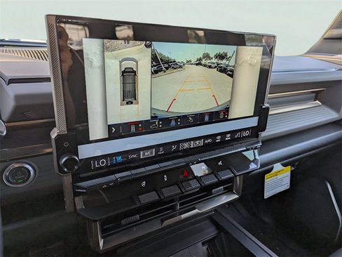 New 2025 GMC Hummer EV 2X image 9