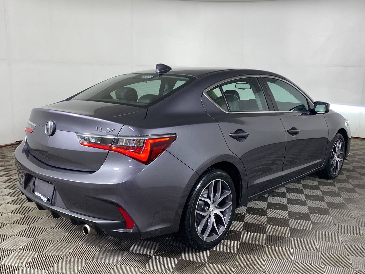 Used 2019 Acura ILX FWD image 6