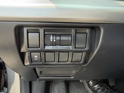 Used 2018 Subaru Outback 2.5i image 18