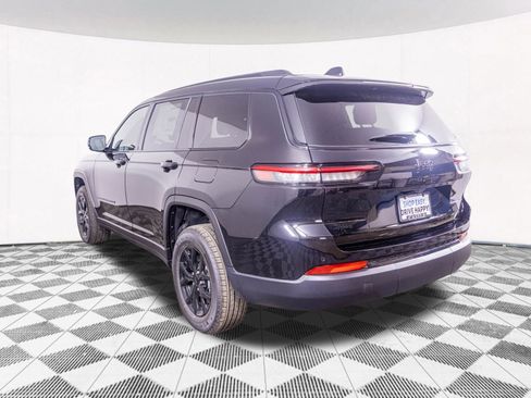 New 2025 Jeep Grand Cherokee L Altitude image 9