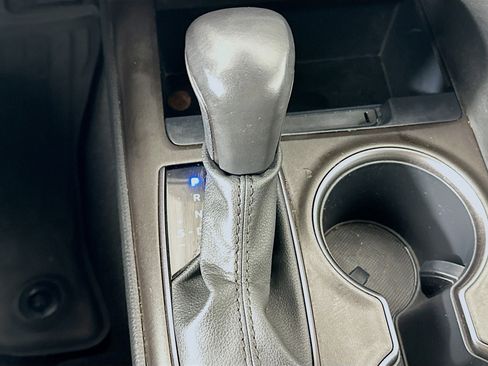 Used 2023 Toyota Camry SE w/ Convenience Package image 23