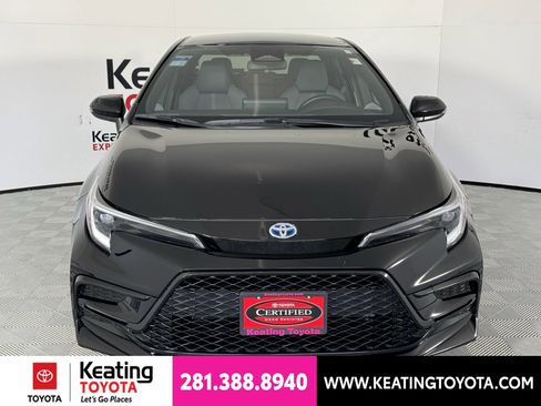Certified 2025 Toyota Corolla SE FWD image 11
