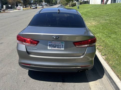 Used 2017 Kia Optima LX FWD image 8