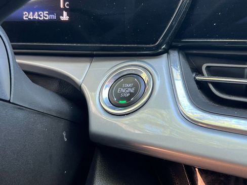 Used 2025 Chevrolet Trax LT image 20