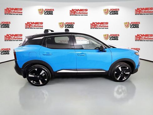 Certified 2026 Nissan Kicks SR w/ Cold Weather Package AWD/4WD image 17