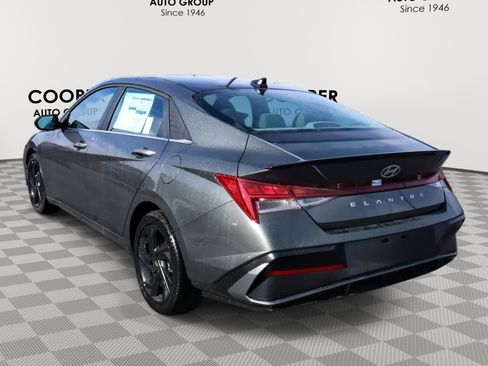 New 2026 Hyundai Elantra SEL Sport w/ Cargo Package image 9
