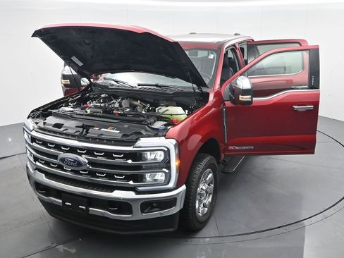 Used 2026 Ford F250 Lariat w/ Lariat Ultimate Package AWD/4WD image 32