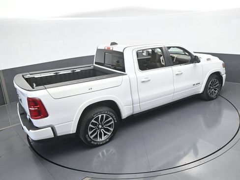 Used 2025 RAM 1500 Limited AWD/4WD image 54