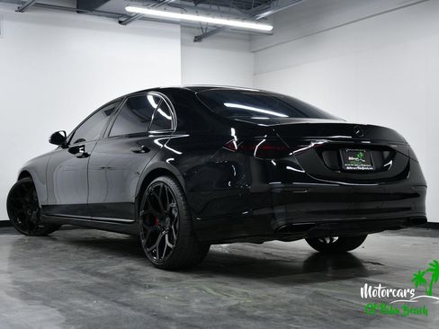 Used 2023 Mercedes-Benz S 500 4MATIC image 4
