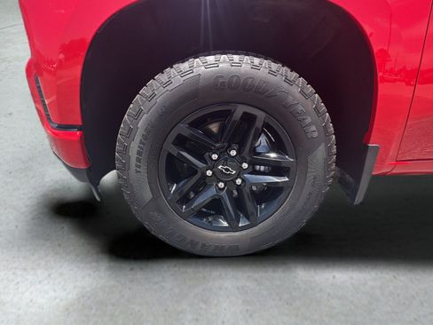 Used 2022 Chevrolet Silverado 1500 RST AWD/4WD image 14