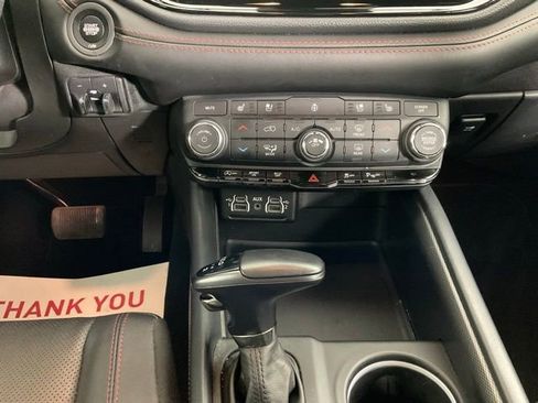 Used 2023 Dodge Durango GT AWD/4WD image 14